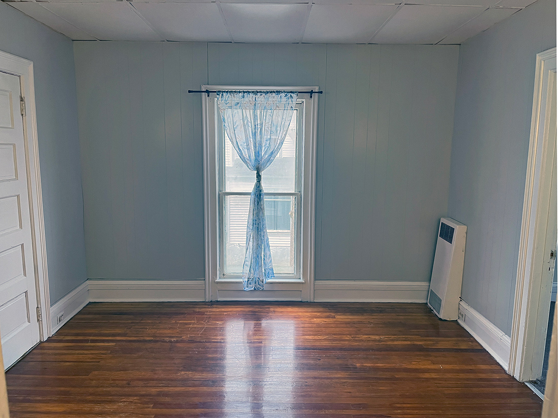 45 Maple St. #3 Living Room 1